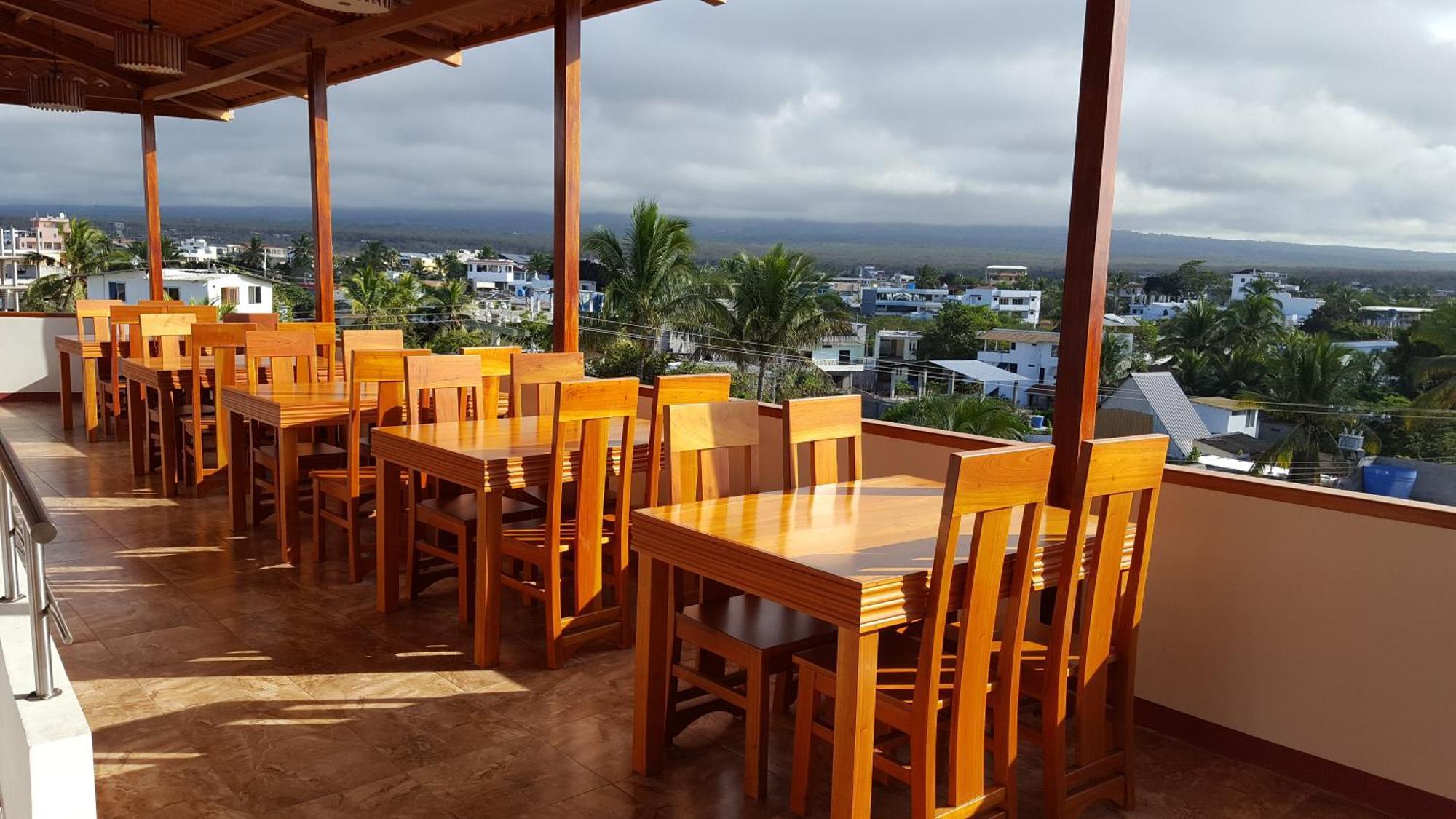 Gloria - Galapagos Inn Puerto Ayora  Eksteriør bilde