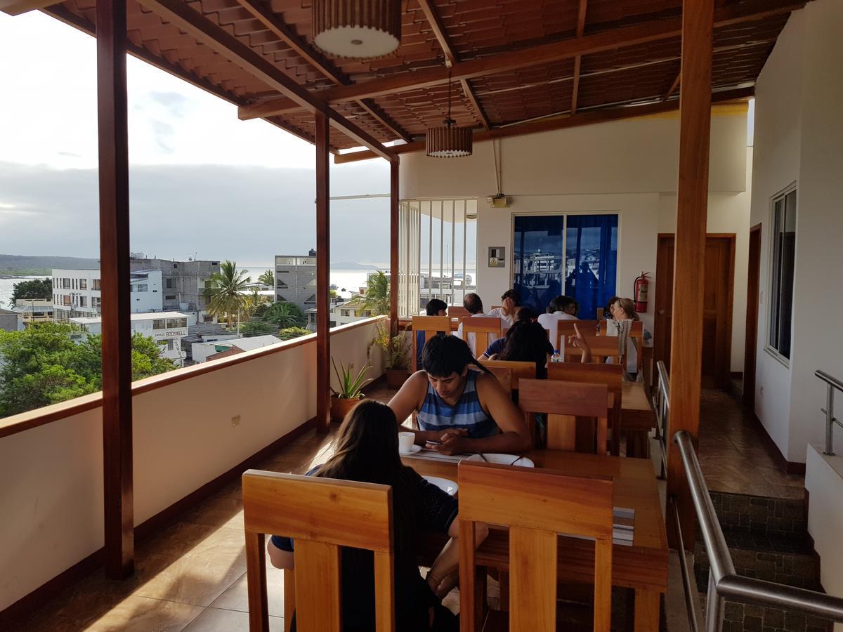 Gloria - Galapagos Inn Puerto Ayora  Eksteriør bilde